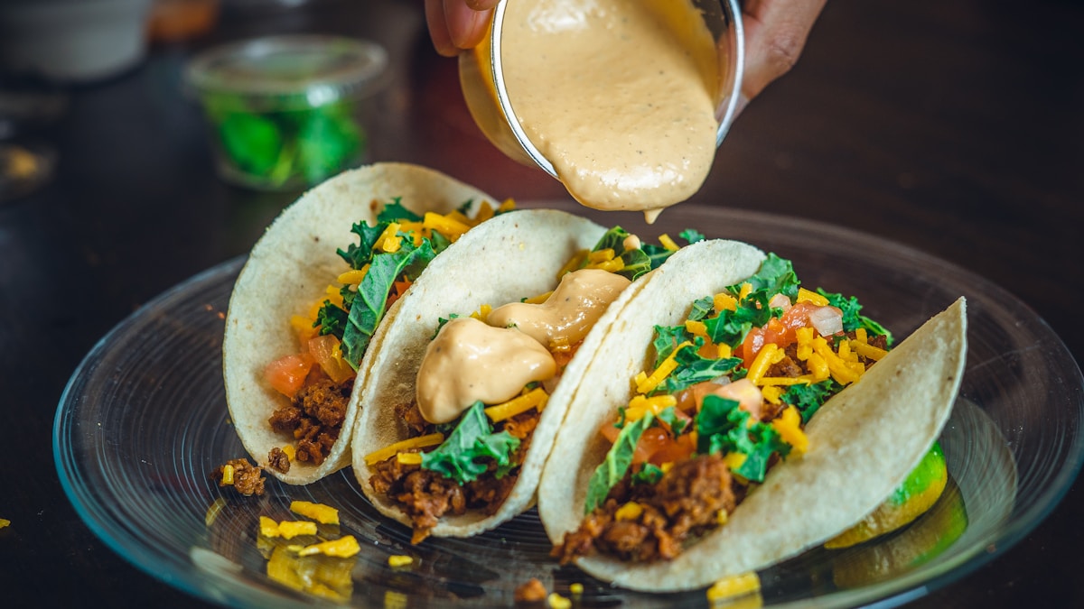 Antojitos y tacos de la casa